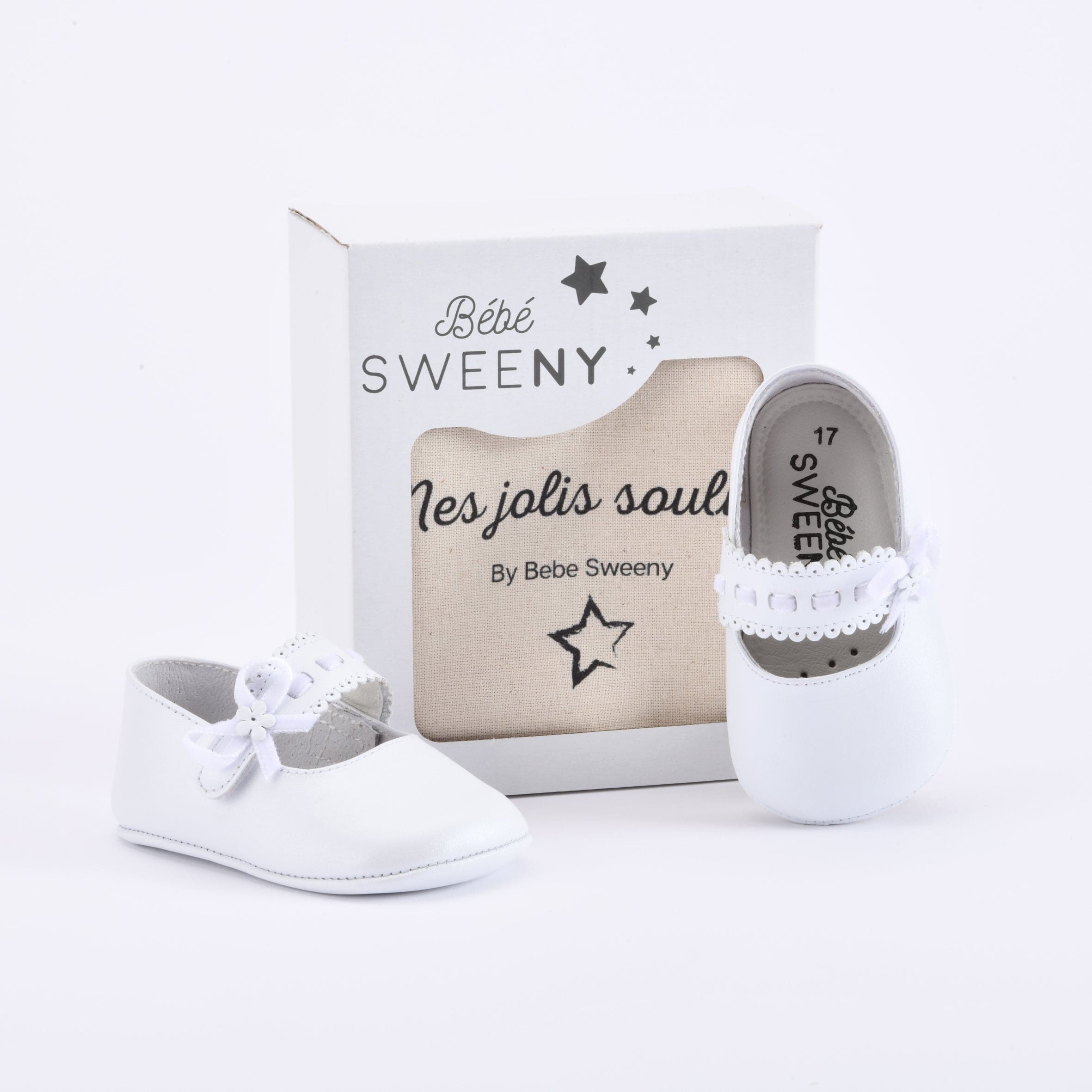 On sale Box of baby girl shoes